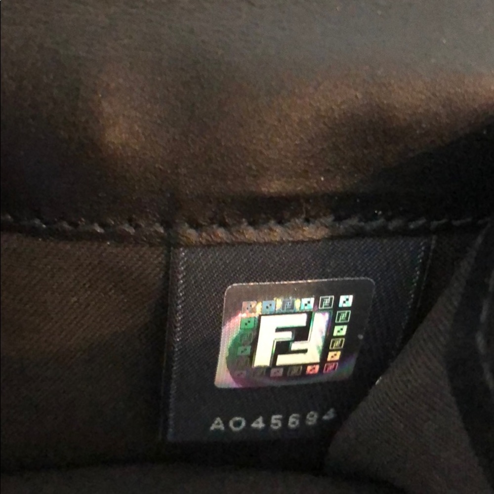 Fendi - Picture 4 of 4